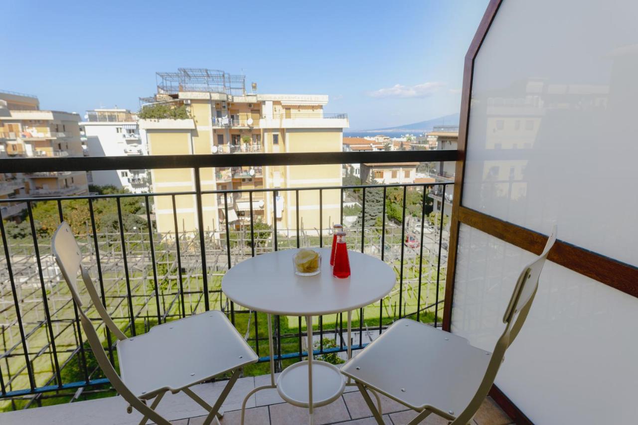 Le Tre Ccc Panzió Sorrento Kültér fotó